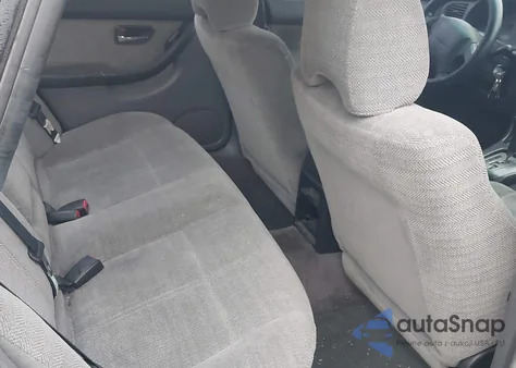 2002 Subaru Legacy L z USA, uszkodzony, nr VIN 4S3BE635327216441